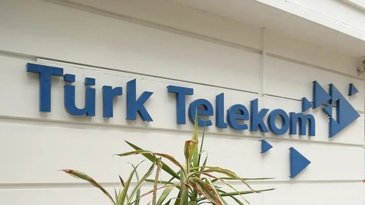turk-telekom-kullanicilarina-1000-adet-nft-dagitacak-OHPgeCH5.jpg